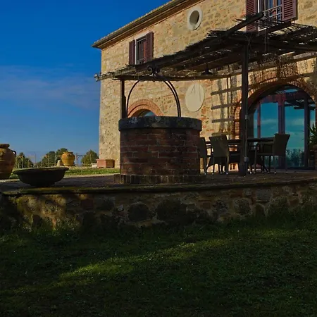 Villa Podere Viepri - In Esclusiva