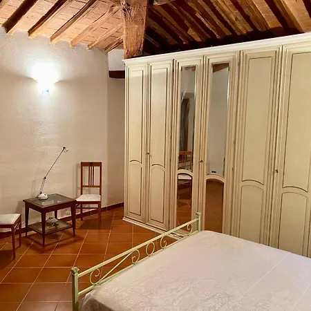 Podere Viepri - In Esclusiva Villa *