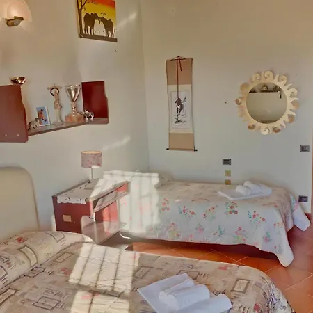 Villa Podere Viepri - In Esclusiva